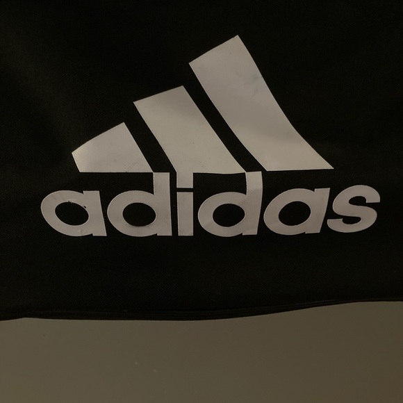 In Excellent Condition!! Adidas Duffel Bag - Picture 4 of 8